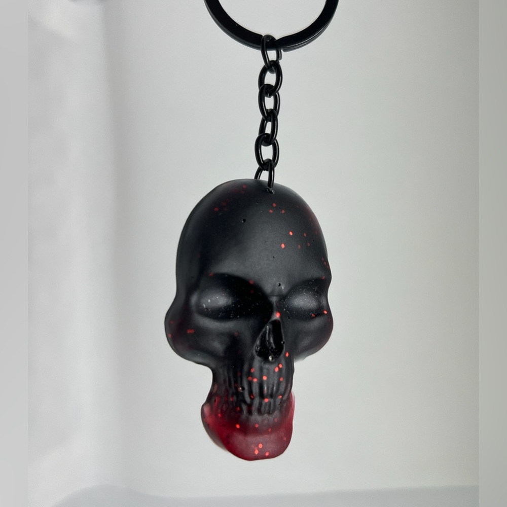 Resin skull keychain